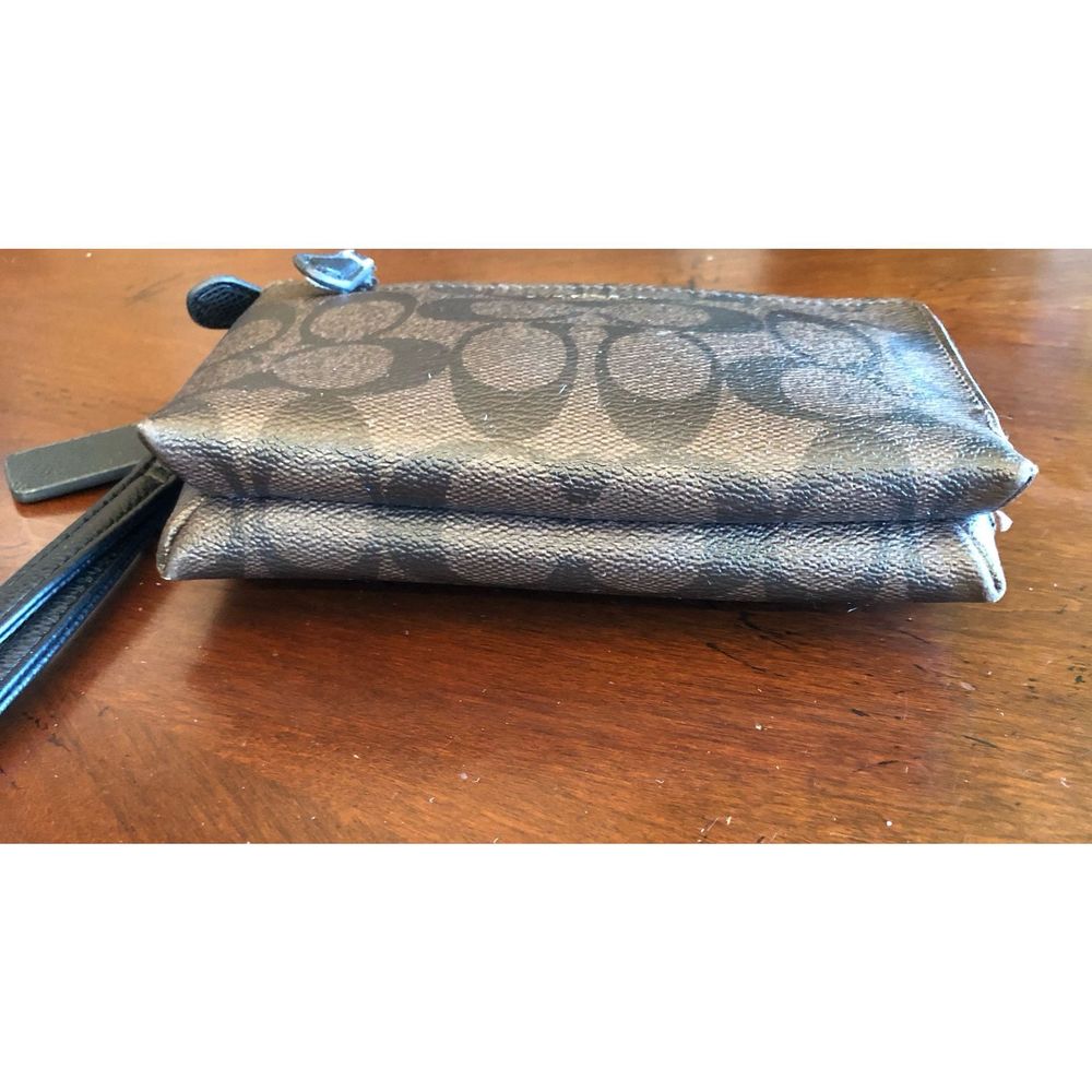 COACH - Signature Corner/Double Zip Wristlet Brown/Black Covered Canvas. PERFECT - Picture 6 of 16